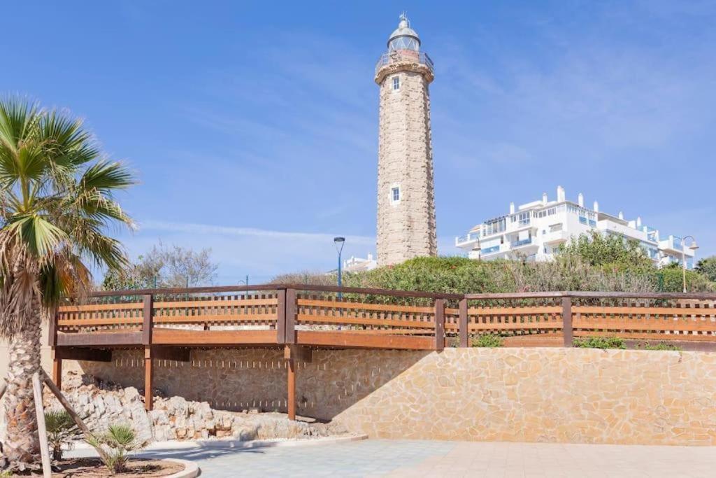 Vista Al Faro Apartment Estepona Luaran gambar